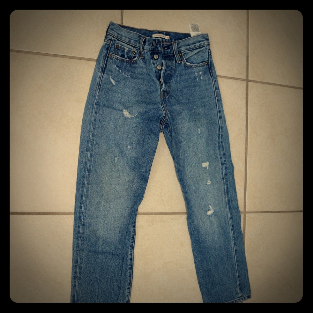 Levis Jean